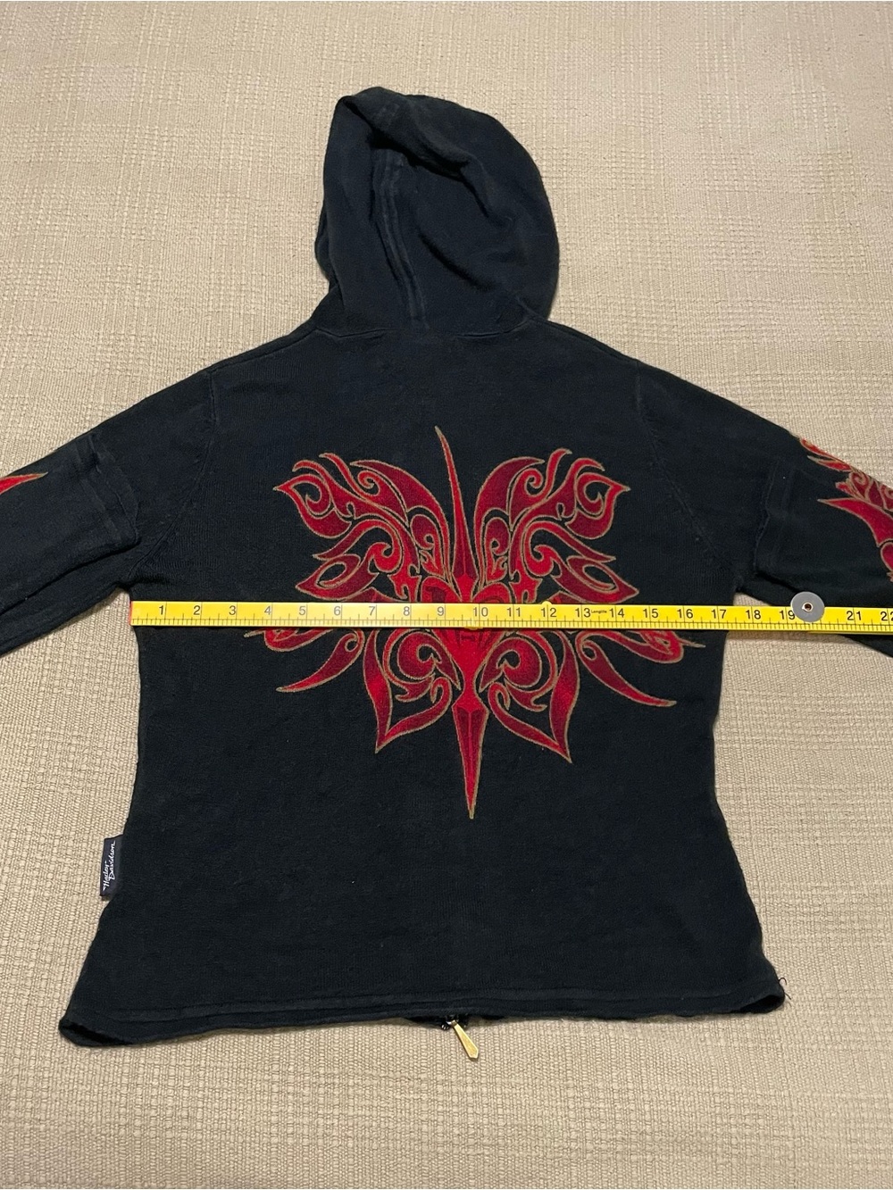 Harley-Davidson Black Zip-Up Hoodie with Red and Gold Flame Embroidery - Picture 2 of 9